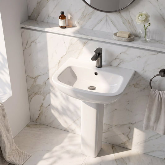 Fairford Grove 1TH Basin and Full Pedestal
