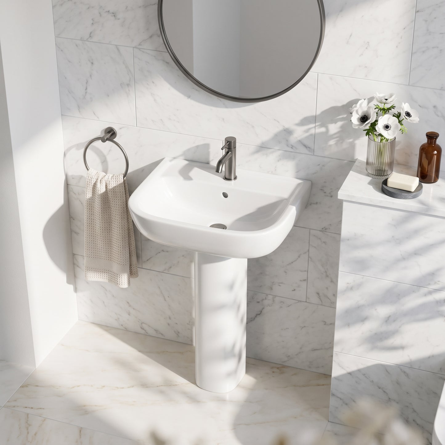 Fairford Kingsly 550mm 1 Tap Hole Basin with Full Pedestal