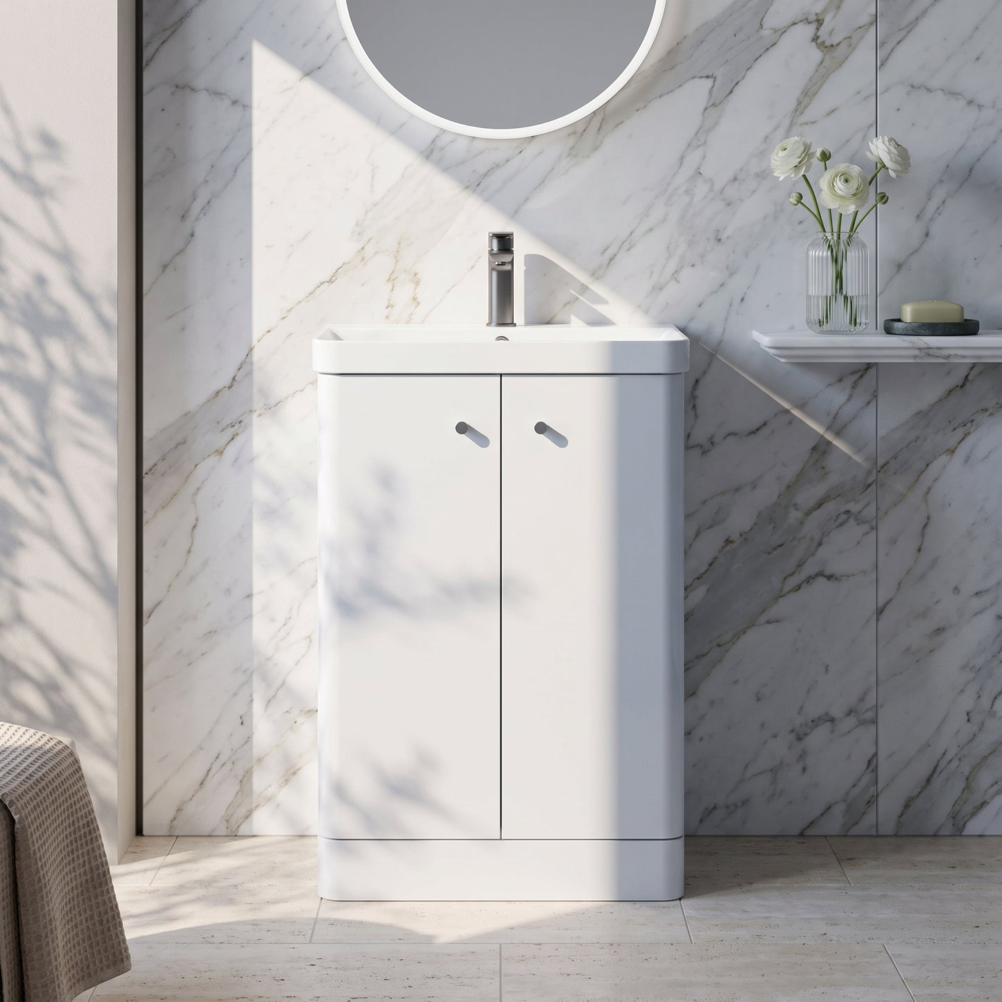 Fairford Crayo 600mm Gloss White Floor Standing Vanity Unit