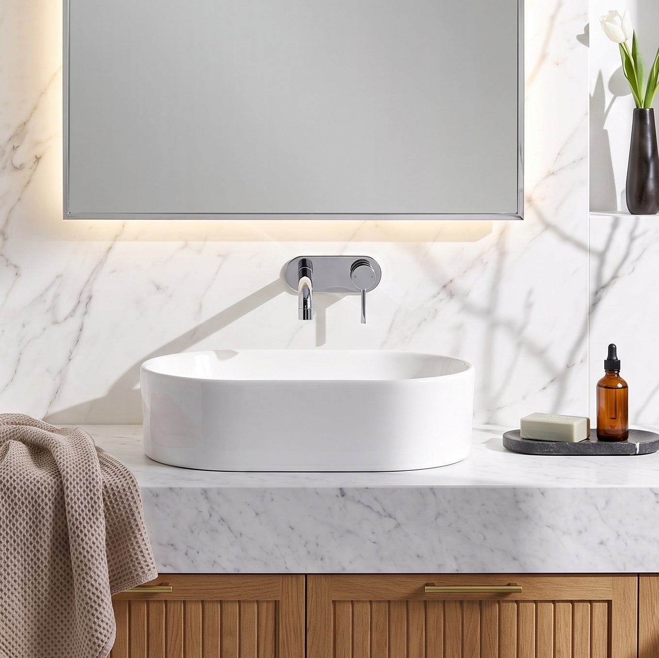 565mm Gloss White Oval Vessel, 0TH