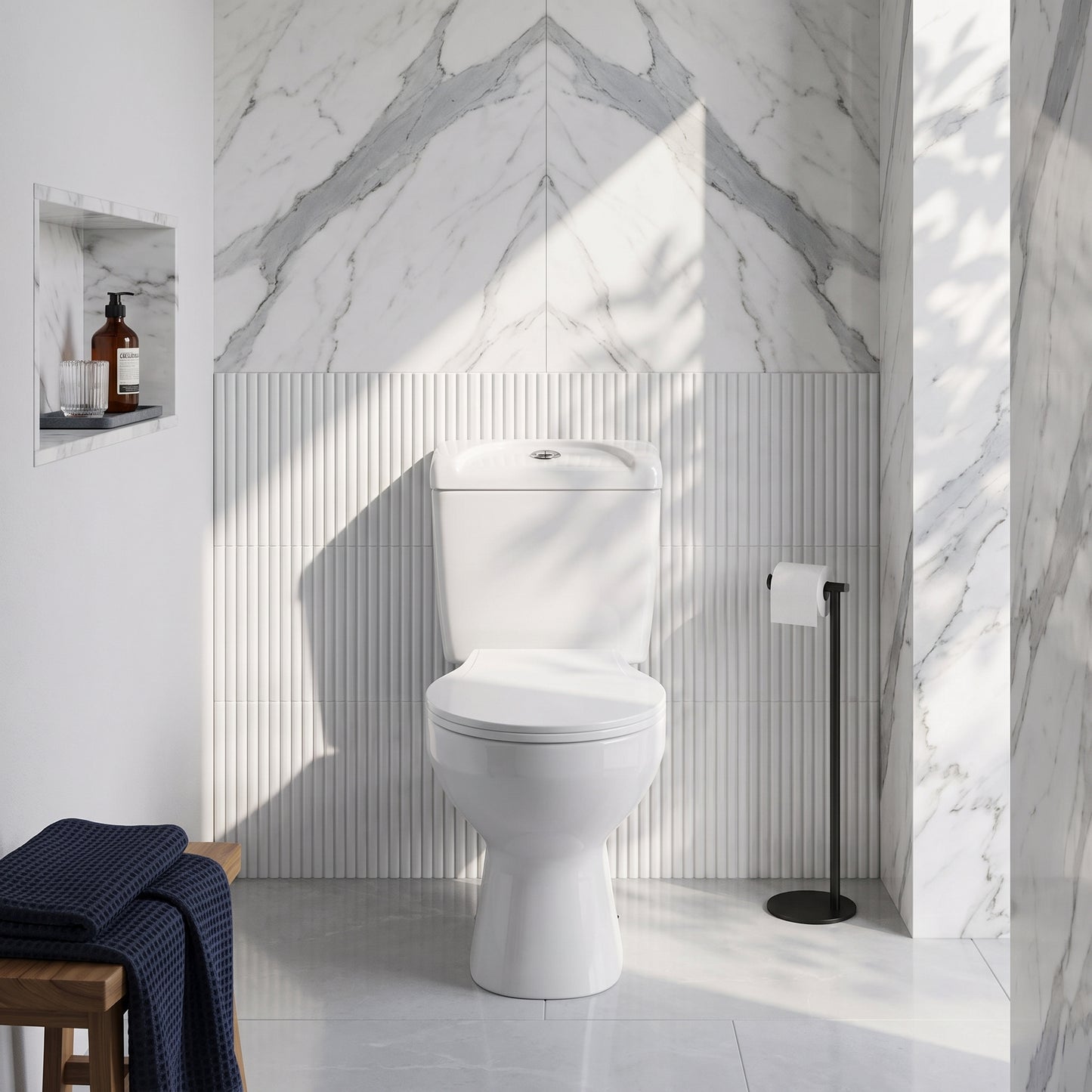 Fairford Duro Close Coupled Toilet with Seat