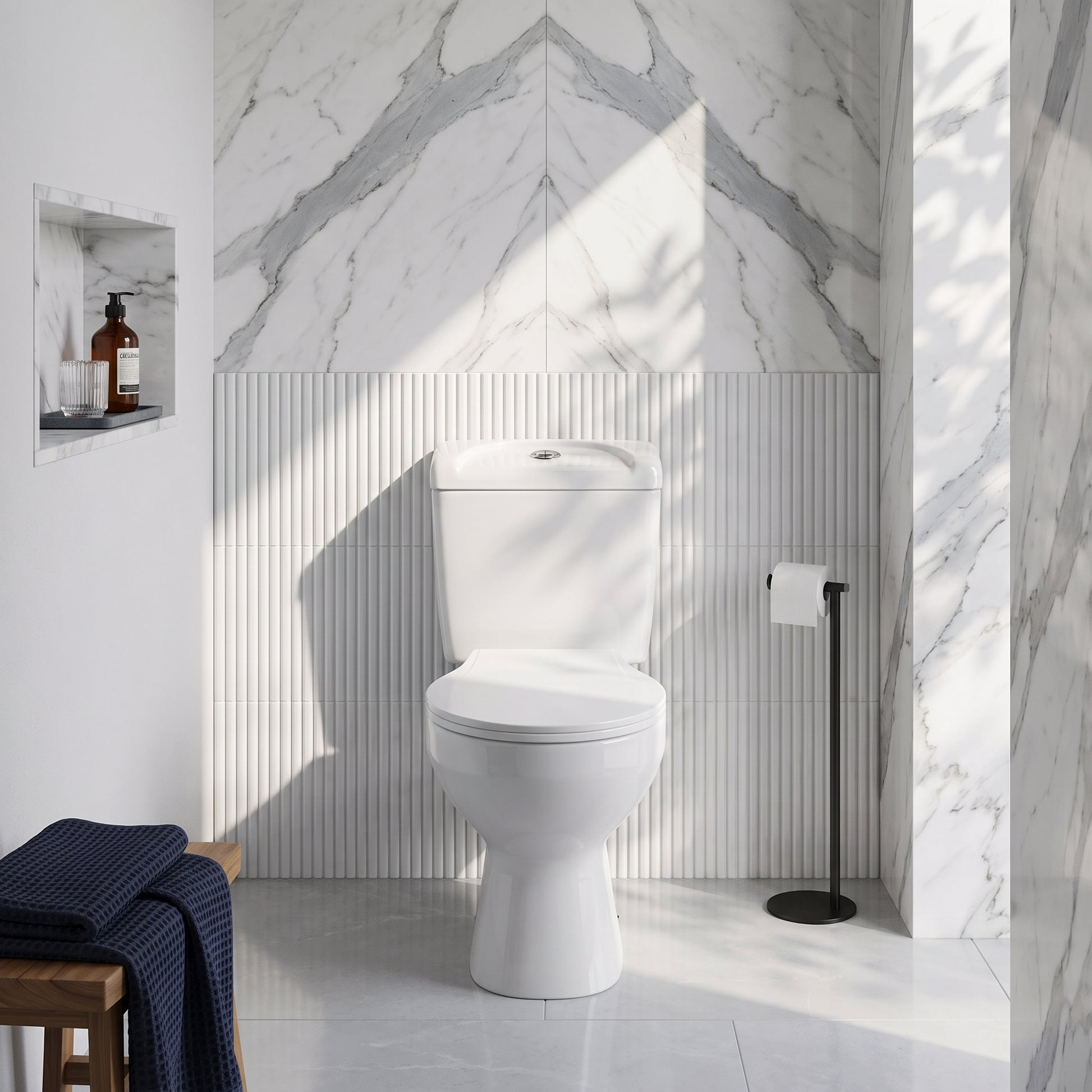 Fairford Duro Close Coupled Toilet with Seat