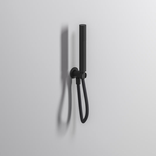 Fairford Element Round Matt Black Handset with Outlet Elbow, Bracket and Hose
