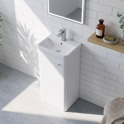 Fairford Crayo 400mm Gloss White Floor Standing Vanity Unit