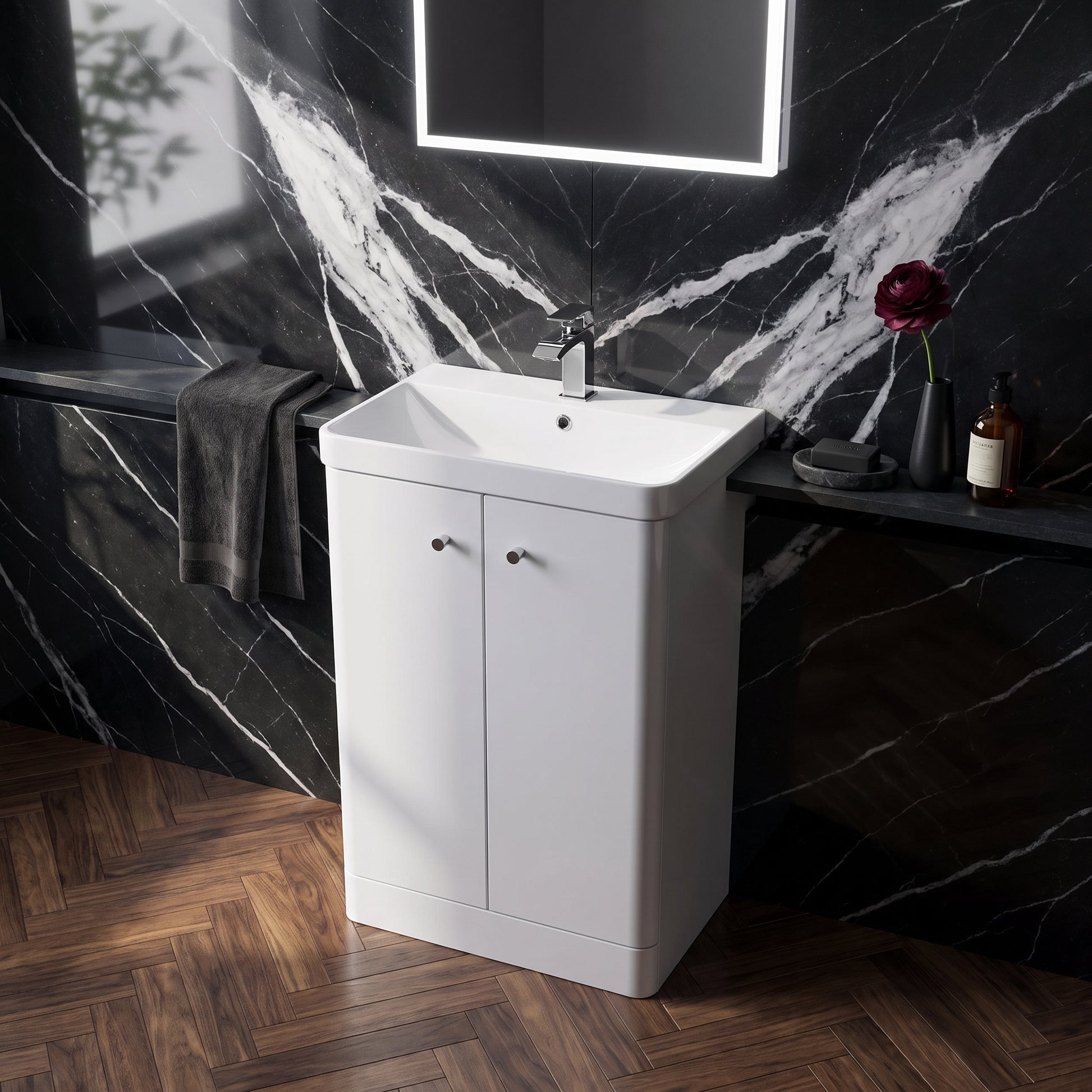 Fairford Crayo 600mm Gloss White Floor Standing Vanity Unit
