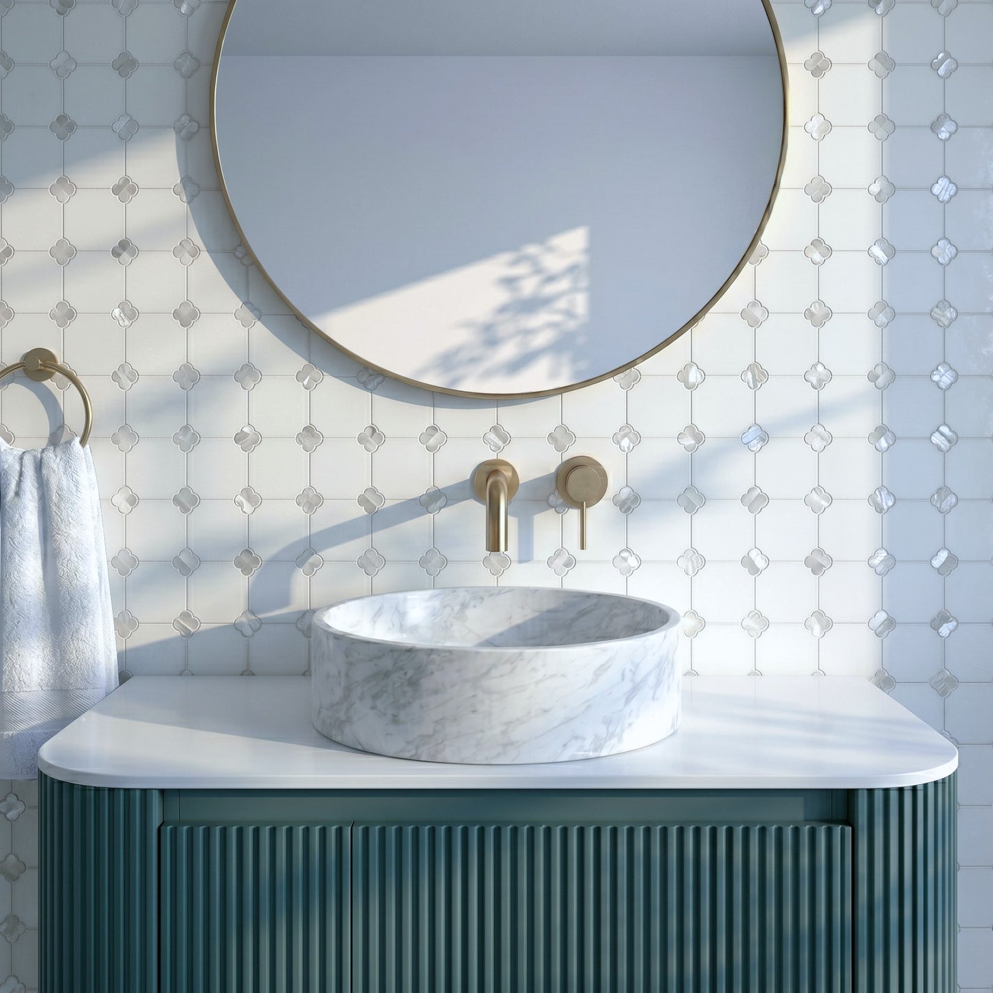 350 x 350mm Carrara Marble Round Vessel