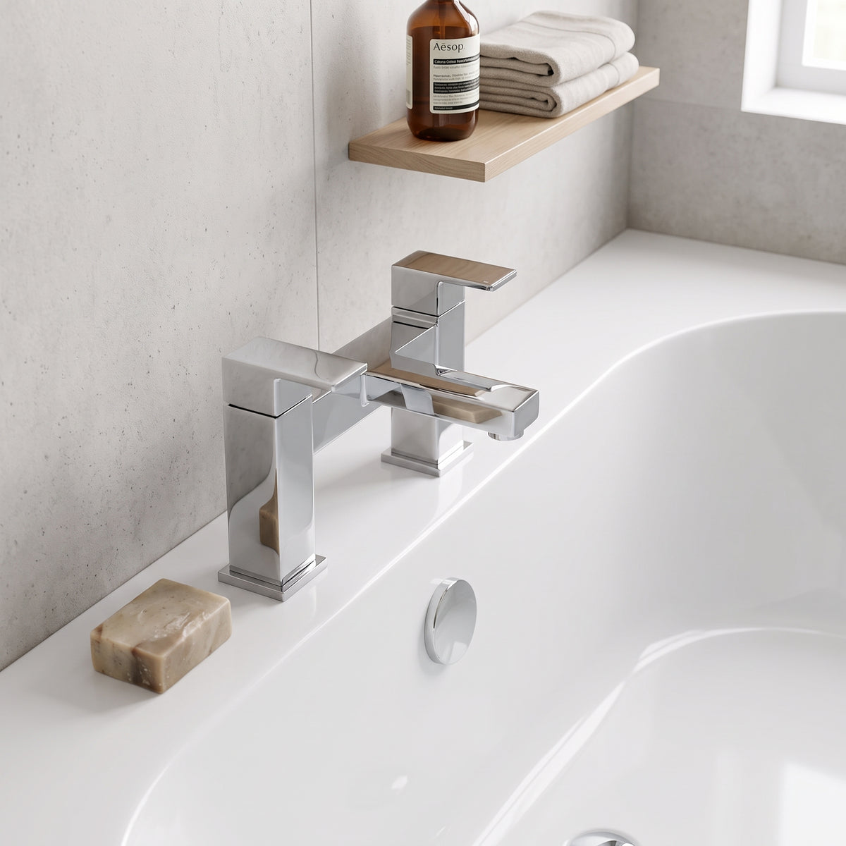 Fairford Carta Bath Filler