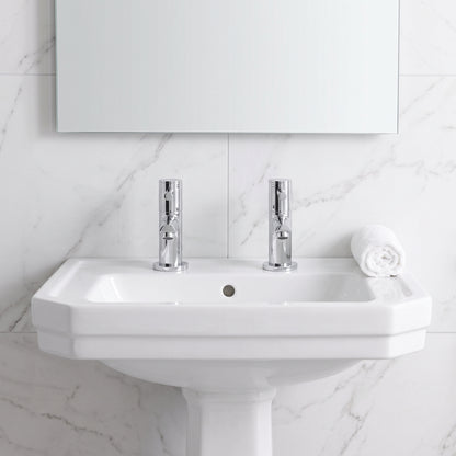 Fairford Dayna Basin Pillar Taps