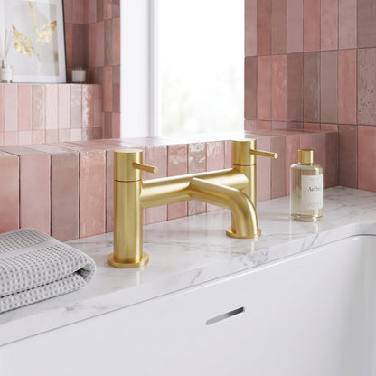 Fairford Element 7 Brushed Brass Bath Filler