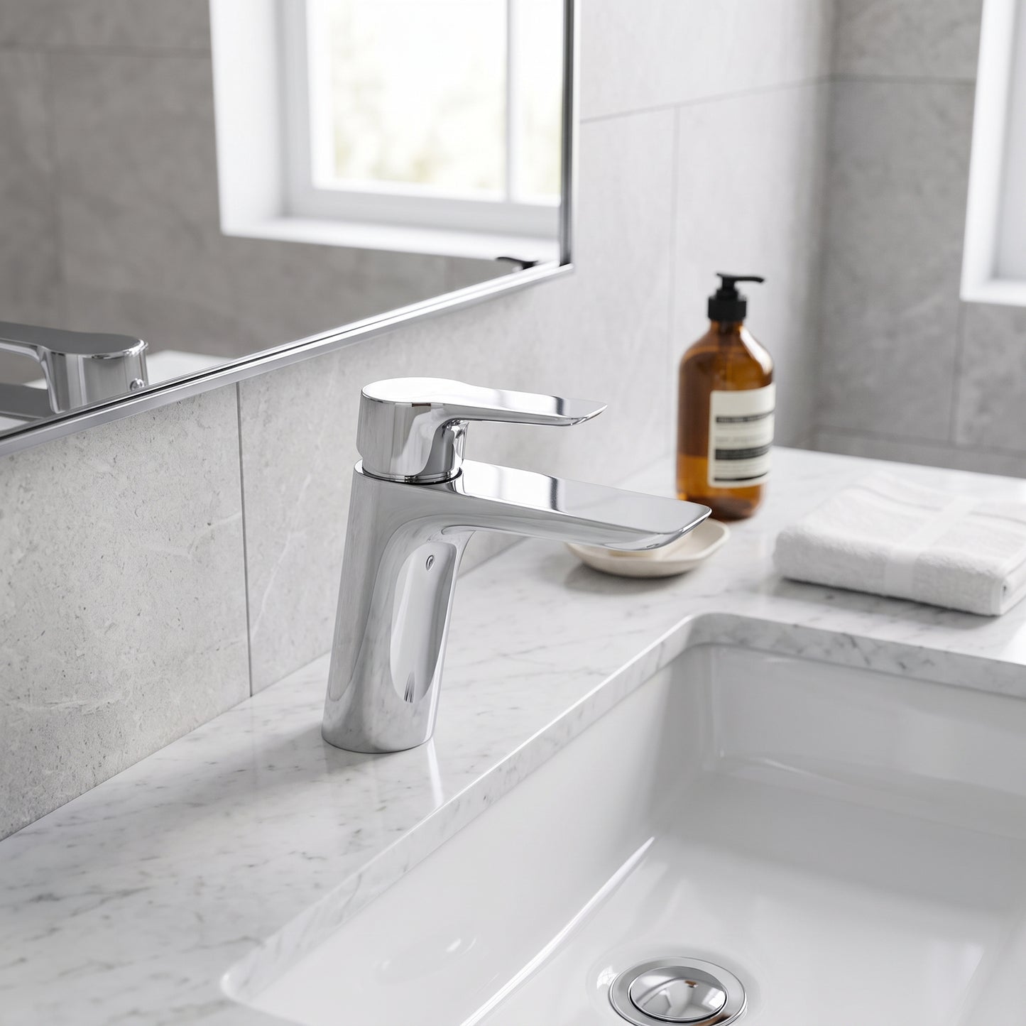 Fairford Icon1 Basin Mixer with Push Button Waste