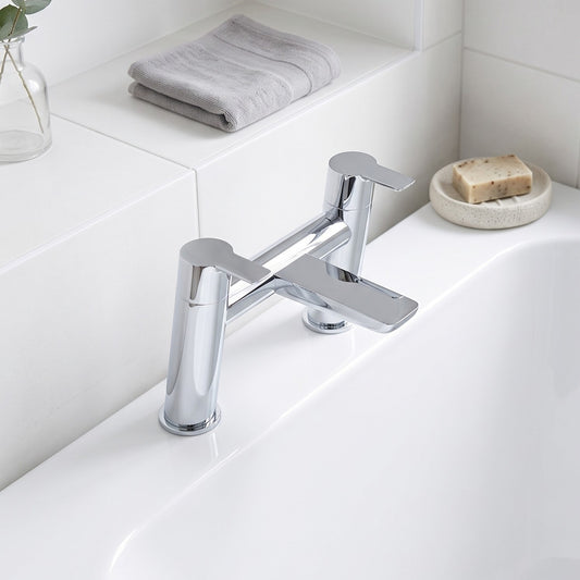Fairford Icon2 Bath Filler