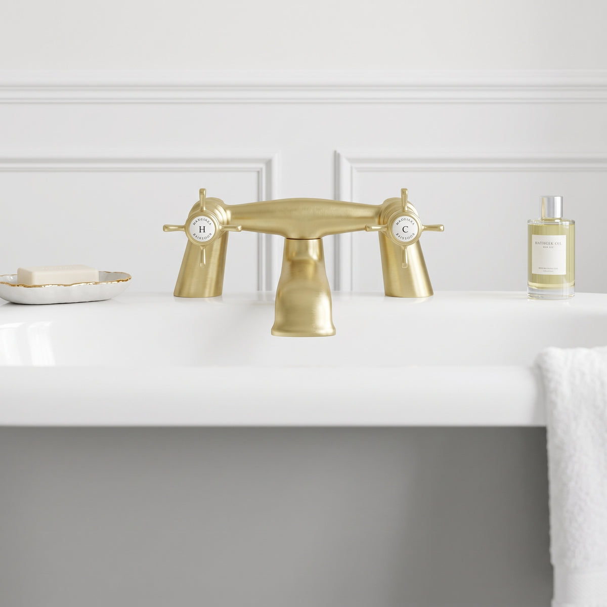 Fairford Kensington Brushed Brass Bath Filler