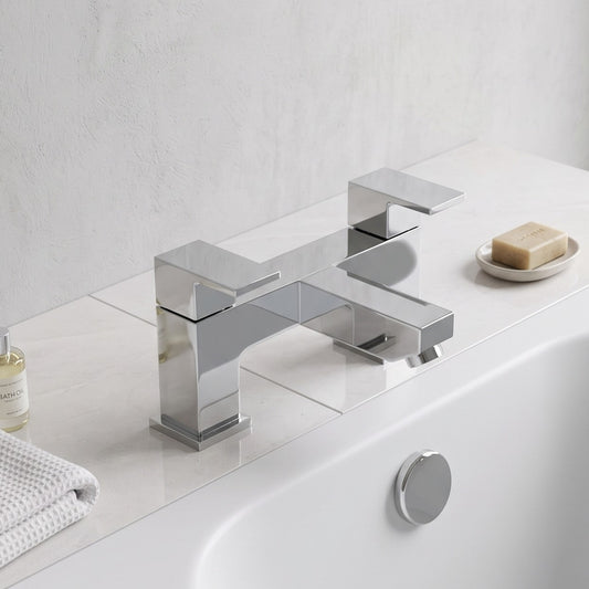 Fairford Liva Bath Filler