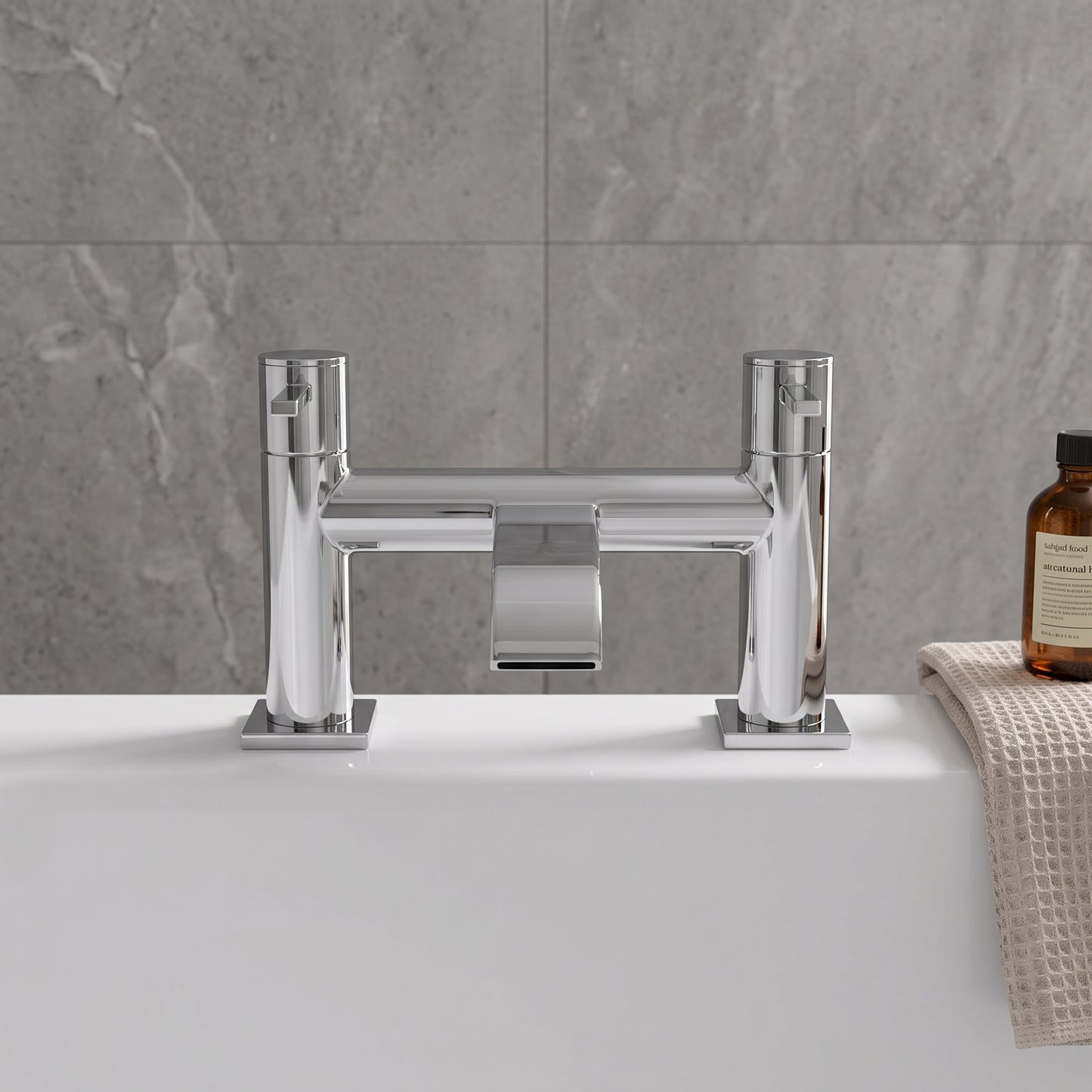 Fairford Redway Bath Filler