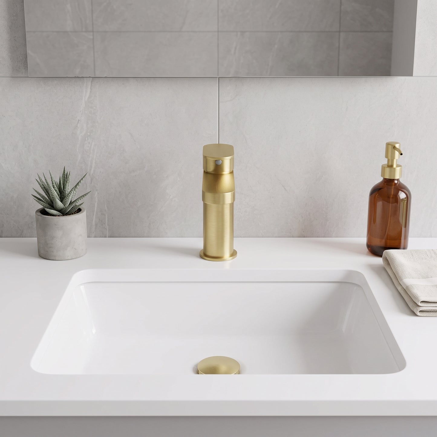 Fairford Sienne Brushed Brass Basin Mixer