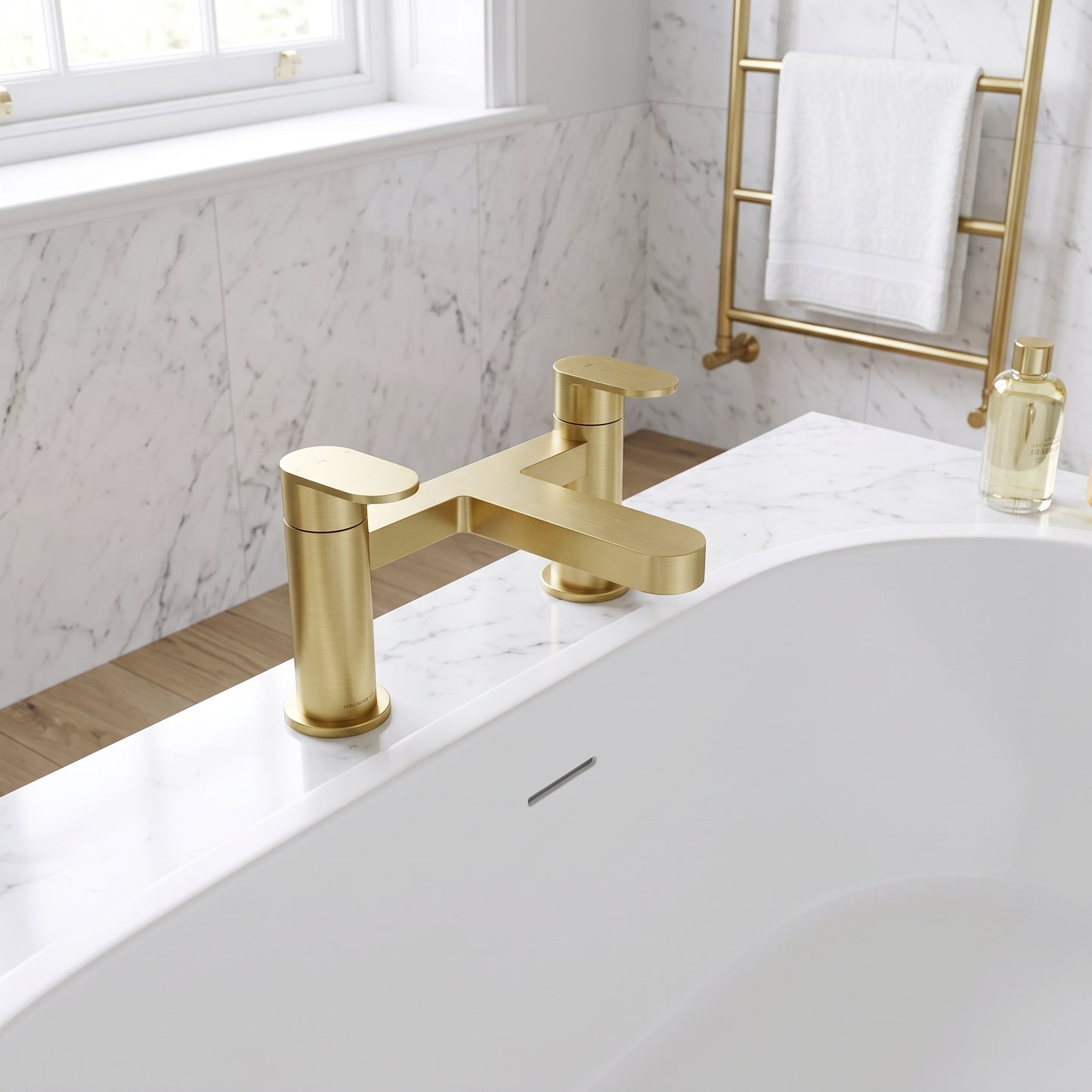 Fairford Sienne Brushed Brass Bath Filler