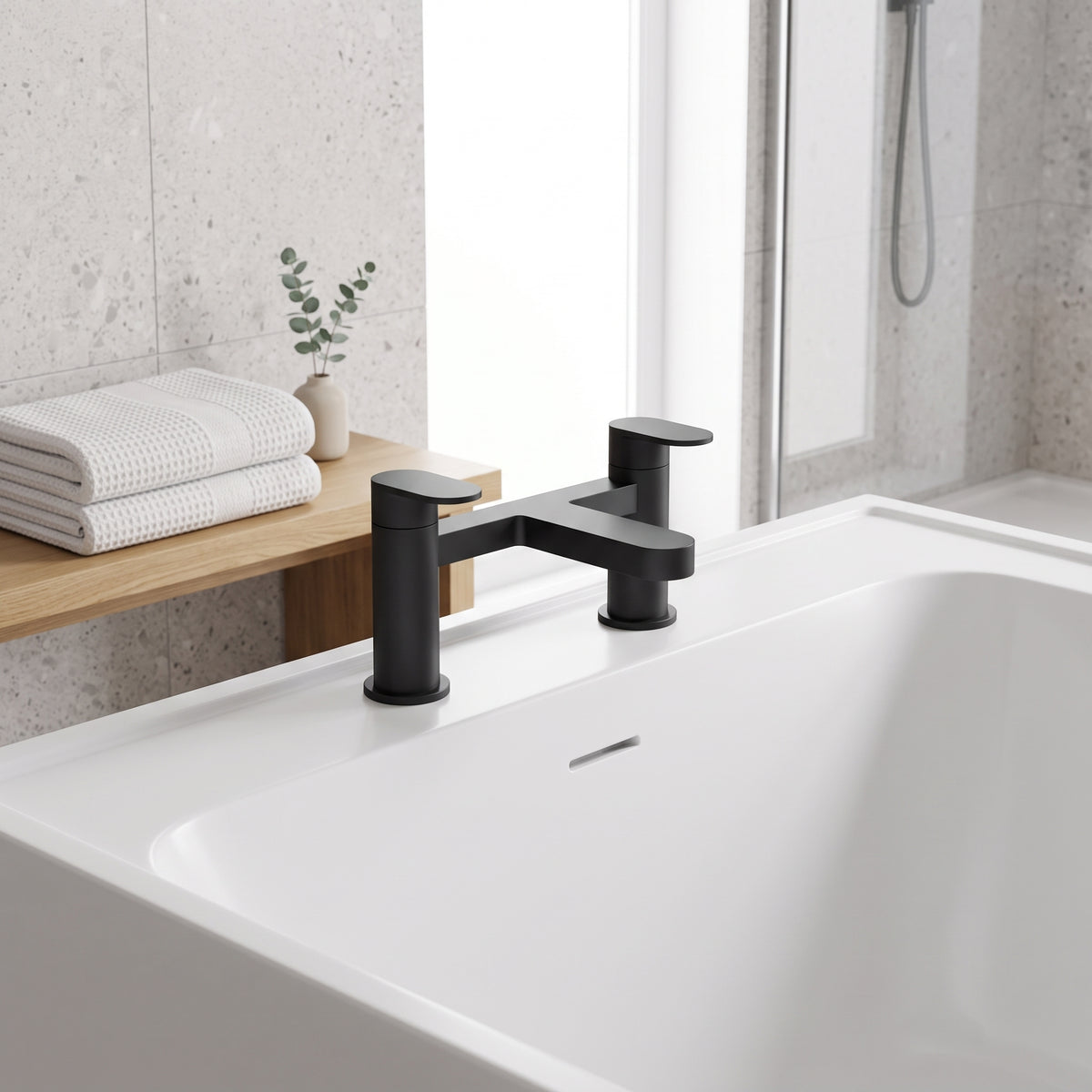 Fairford Sienne Matt Black Bath Filler