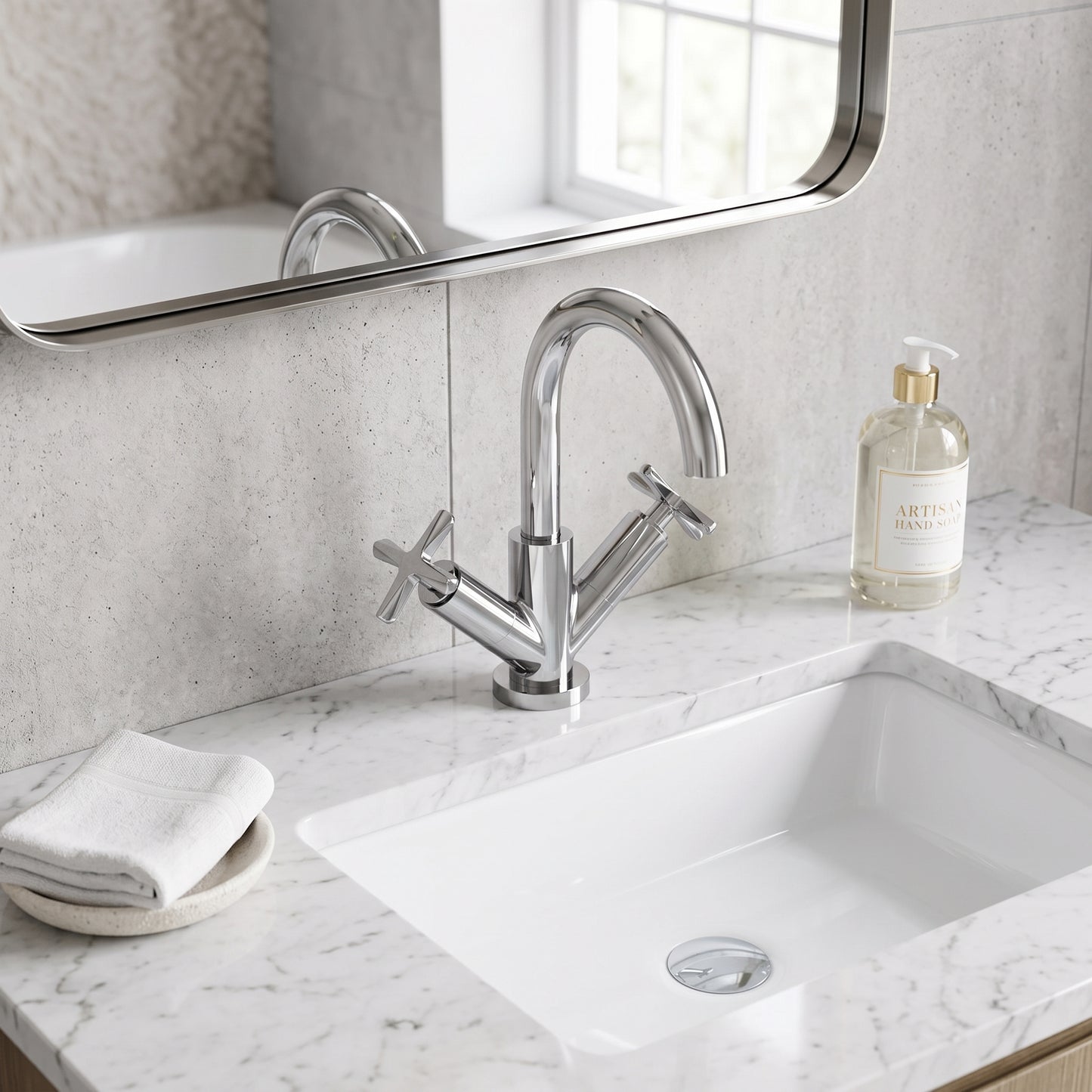 Fairford Verso Basin Mixer with Push Button Waste