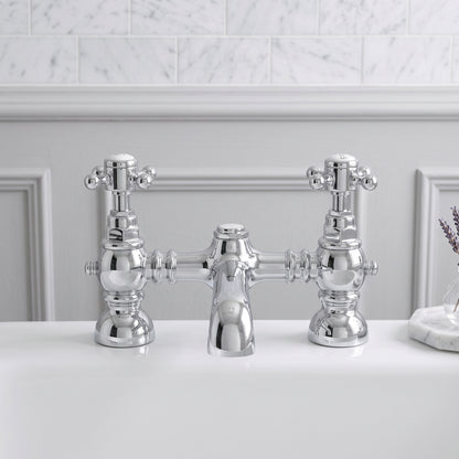 Fairford Winchester Bath Filler