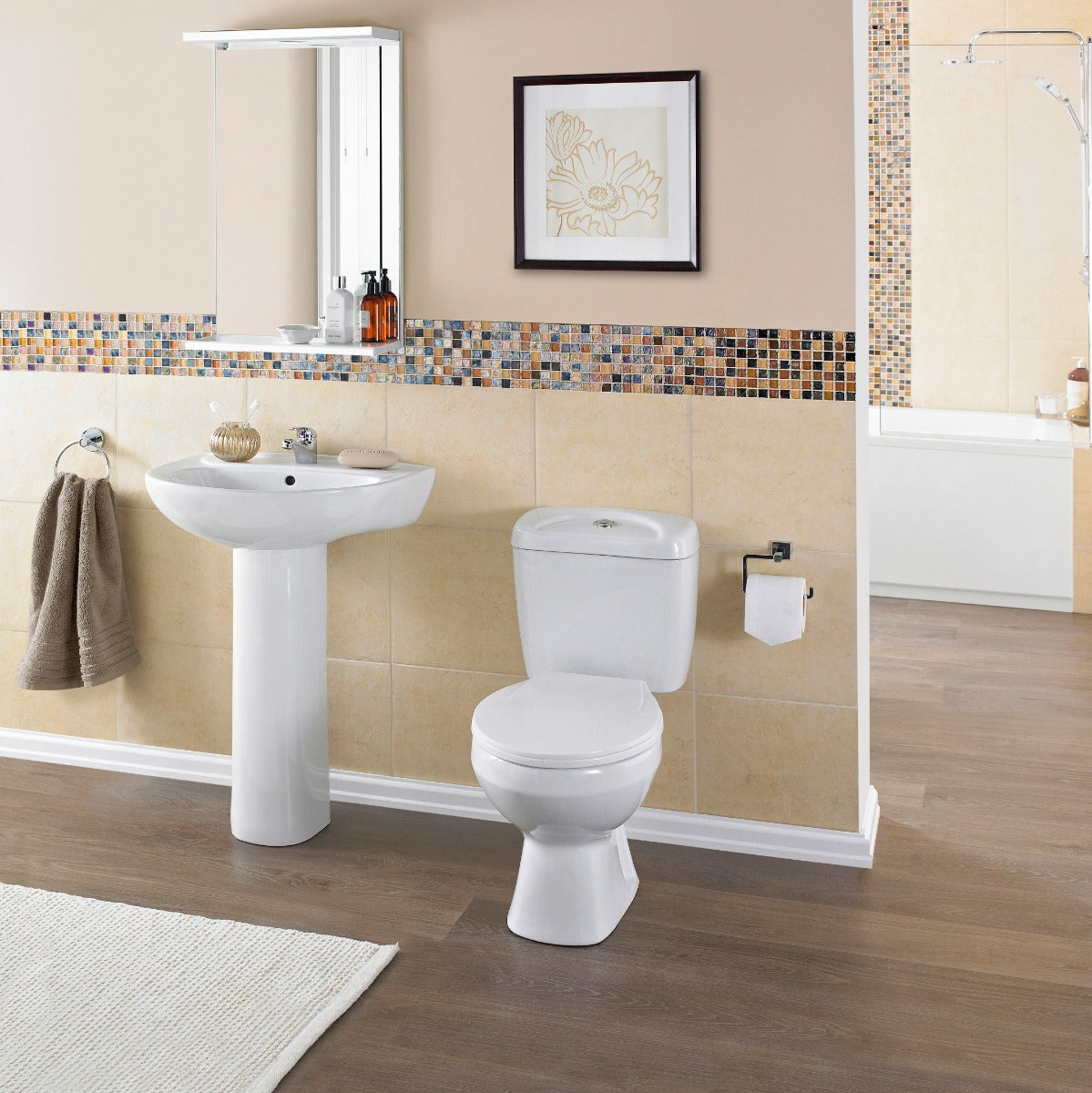 Fairford Duro Close Coupled Toilet with Seat